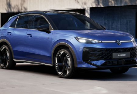 Volkswagen T-Roc R-Line 1.5 eTSI DS7, 150 k/ 110 KW