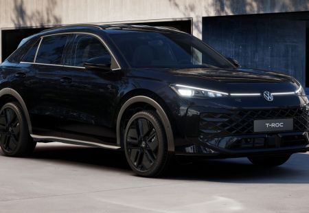 Volkswagen T-Roc R-Line 1.5 eTSI DS7, 150 k/ 110 KW