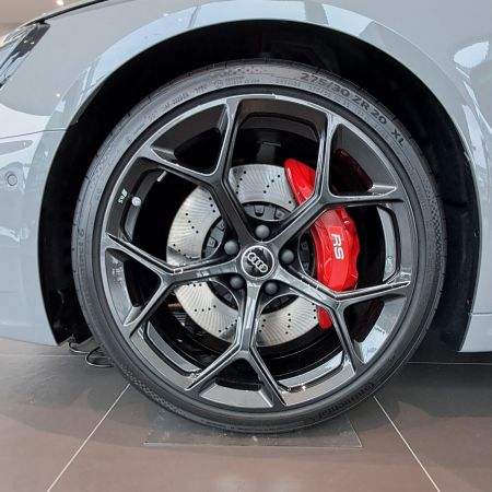 Audi RS4 Avant Competition TFSI quattro TT8, 2024
