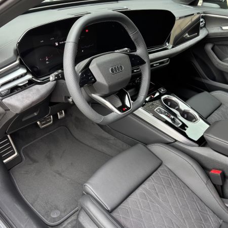 Audi A6 Avant NOVÝ TDI quattro 150kW STR 5-dverový