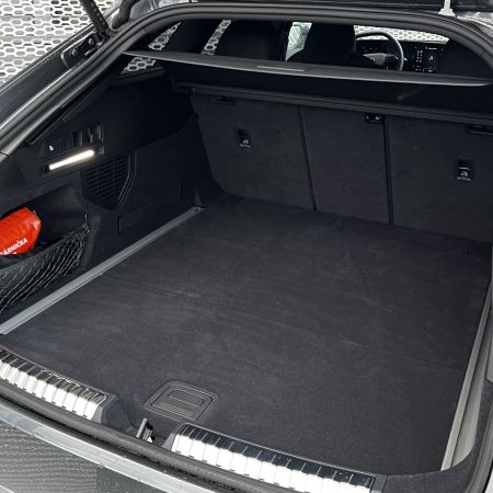 Audi A6 Avant NOVÝ model TDI quattro 150kW STR 5-dverový