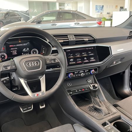 Audi Q3 Sport edition 40 TFSI quattro 140 kW