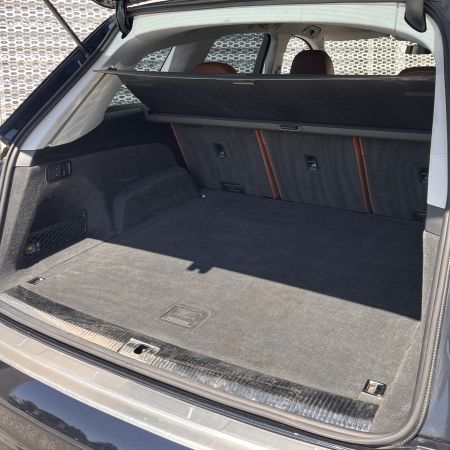 Audi Q7 50 TDI Sline