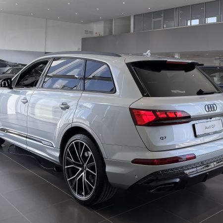 Audi Q7 S line 50 TDI quattro TT8, 2025