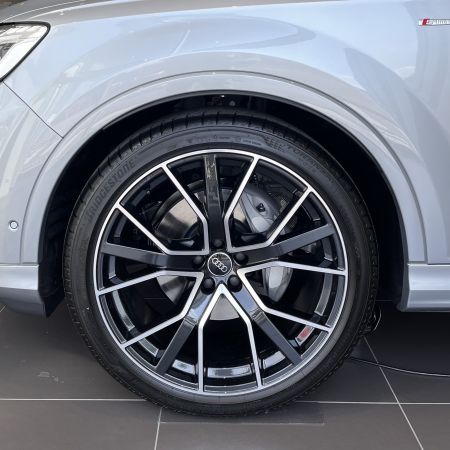 Audi Q7 S line 50 TDI quattro TT8, 2025