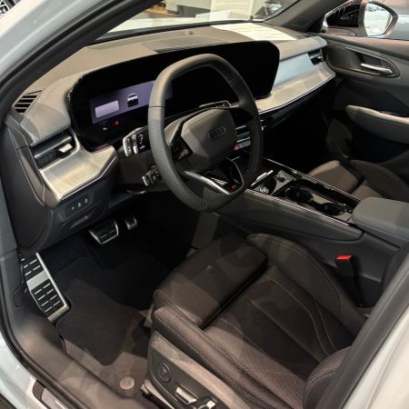 Audi Q3 SUV TFSI quattro 150kW, 2026