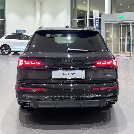 Audi Q7 SUV S line TDI quattro 210kW / 2026