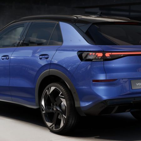 Volkswagen T-Roc R-Line 1.5 eTSI DS7, 150 k/ 110 KW