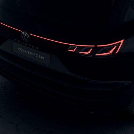 Volkswagen Touareg Limited 3.0 V6 TDI A8, 231 k/ 170 kW