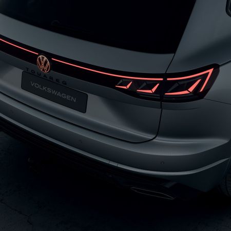 Volkswagen Touareg R-Line Final Edition 3.0 V6 TDI A8, 231 k/ 170 kW