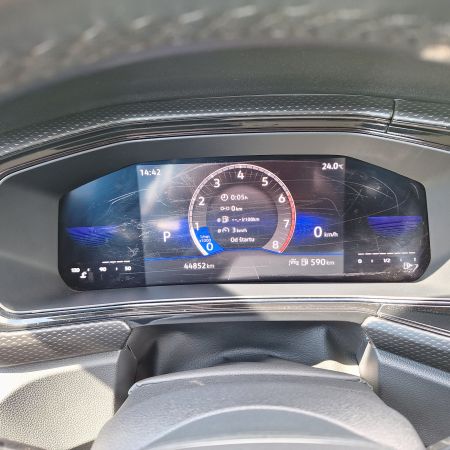 T-Cross Life 1,0 TSI DS7 110 k/81 KW