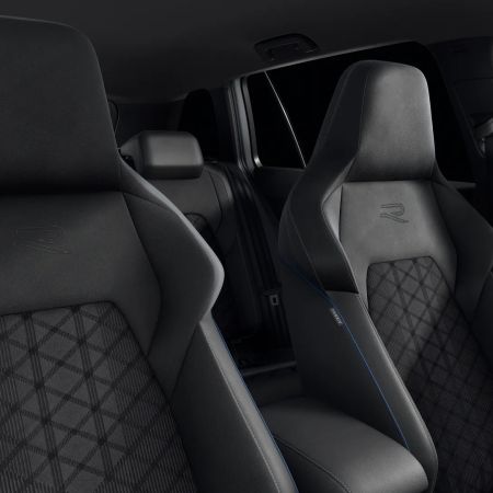 Volkswagen Golf Variant R-Line Limited 1.5 eTSI DS7, 150 k/ 110 KW