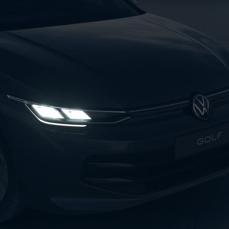 Volkswagen Golf Limited 1,5 TSI 6G, 115 k/ 85 KW