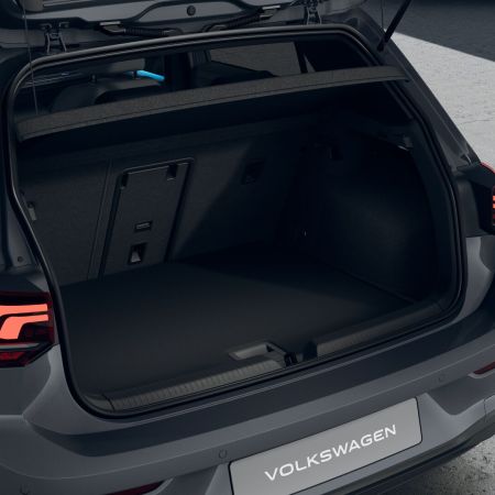 Volkswagen Golf Limited 1,5 TSI 6G, 115 k/ 85 KW