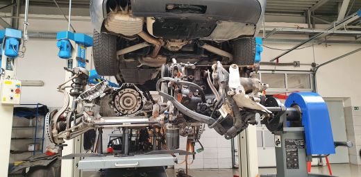 V servise vieme vyriešiť aj poškodenie kľúčových súčastí auta V servise vieme vyriešiť aj poškodenie kľúčových súčastí auta