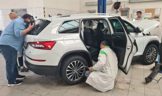 Kontrolóri ŠKODA AUTO si posvietili na KODIAQ