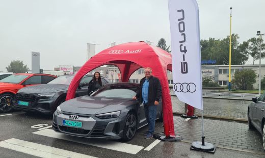 Zákazníci si vyskúšali jazdu na prémiových Audi e-tron vozidlách