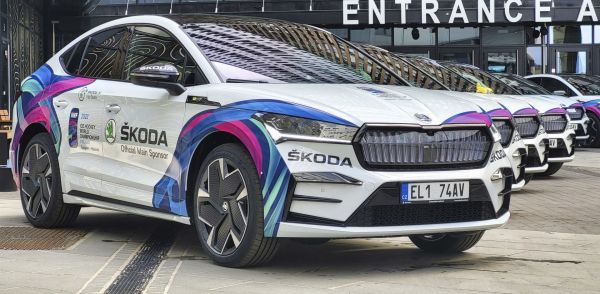 ŠKODA AUTO A HOKEJOVÝ ŠAMPIONÁT: 30 ROKOV SPOLU