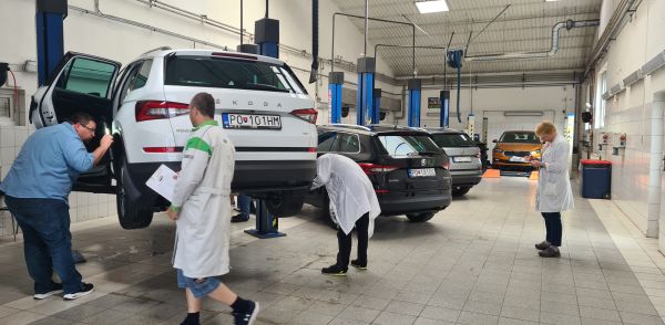 Kontrolóri ŠKODA AUTO si posvietili na KODIAQ